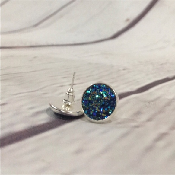 Swanky Coconut - Picture 2 of 3